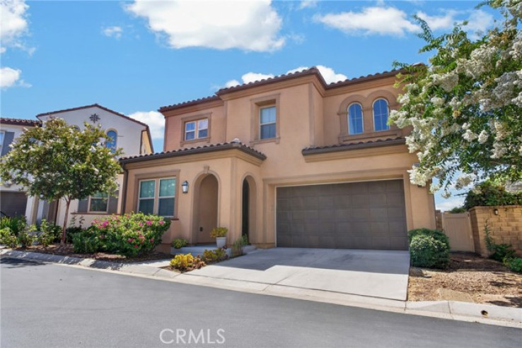 4 Bed Home for Sale in Saugus, California