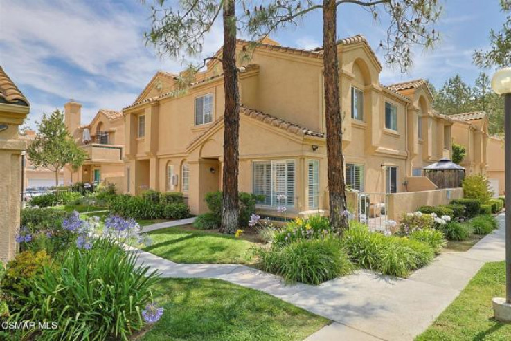 3 Bed Home for Sale in Newhall, California