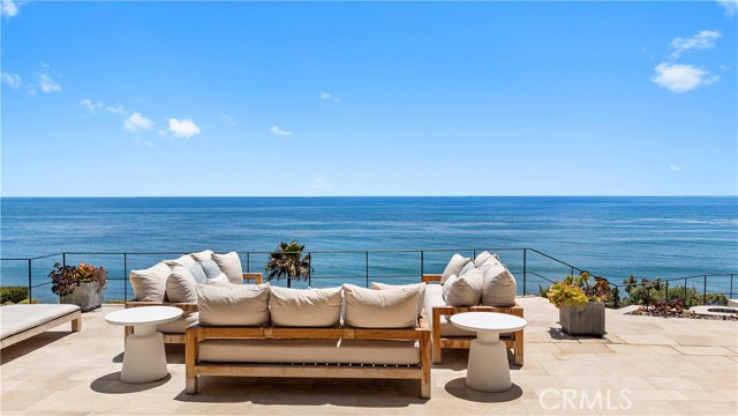 6 Bed Home for Sale in Malibu, California