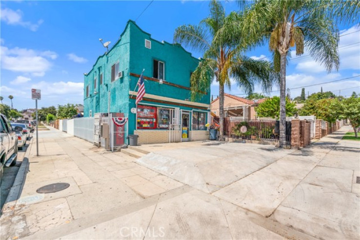  Commercial for Sale in Los Angeles, California