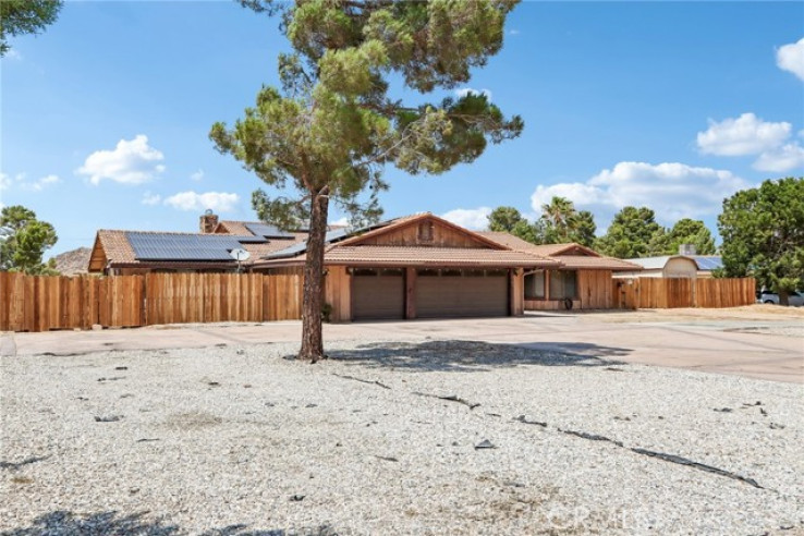 Residential Home in Apple Valley