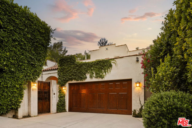 4 Bed Home for Sale in Los Angeles, California