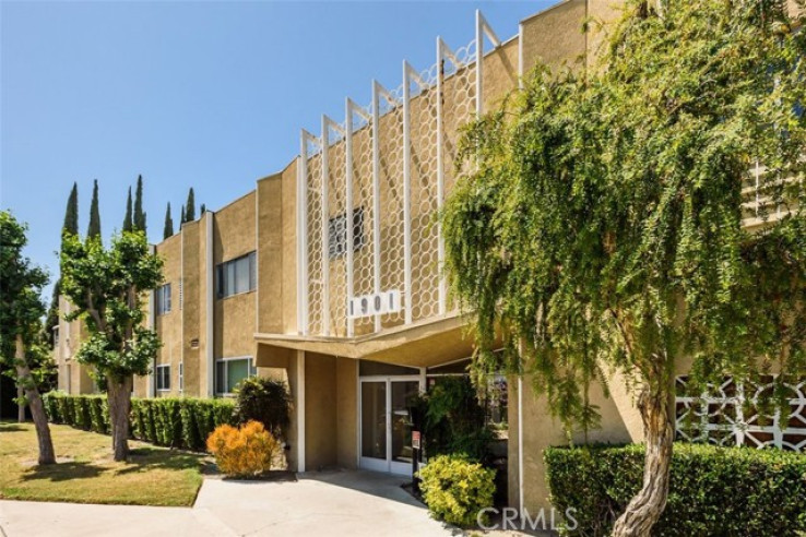 1 Bed Home for Sale in Burbank, California