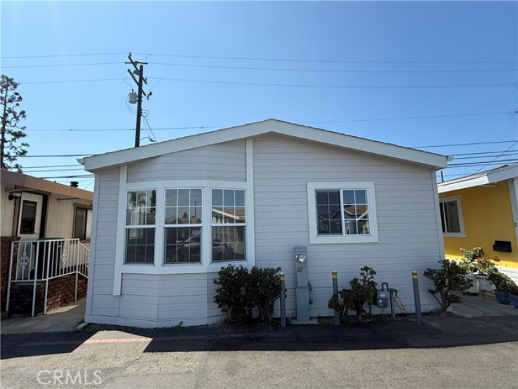 2 Bed Home for Sale in Costa Mesa, California