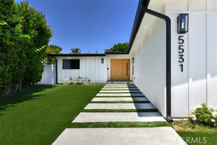 Residential Home in Valley Village