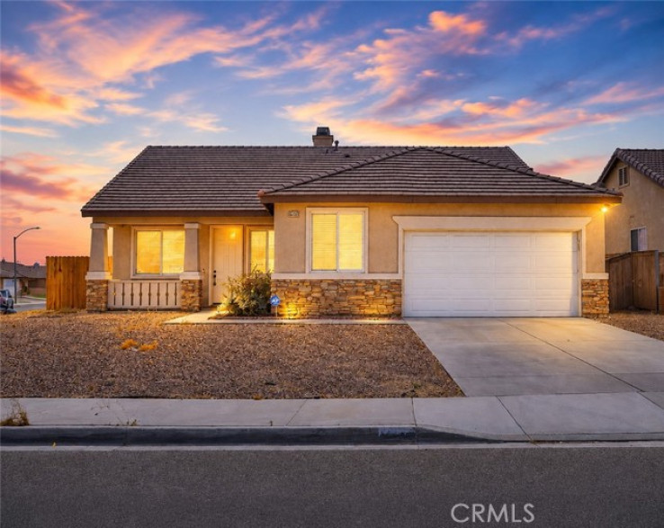 5 Bed Home for Sale in Adelanto, California