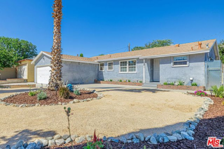 4 Bed Home for Sale in Palmdale, California