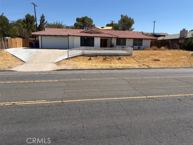 3 Bed Home for Sale in Apple Valley, California