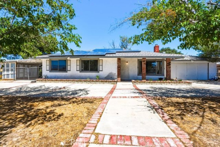 3 Bed Home for Sale in Palmdale, California