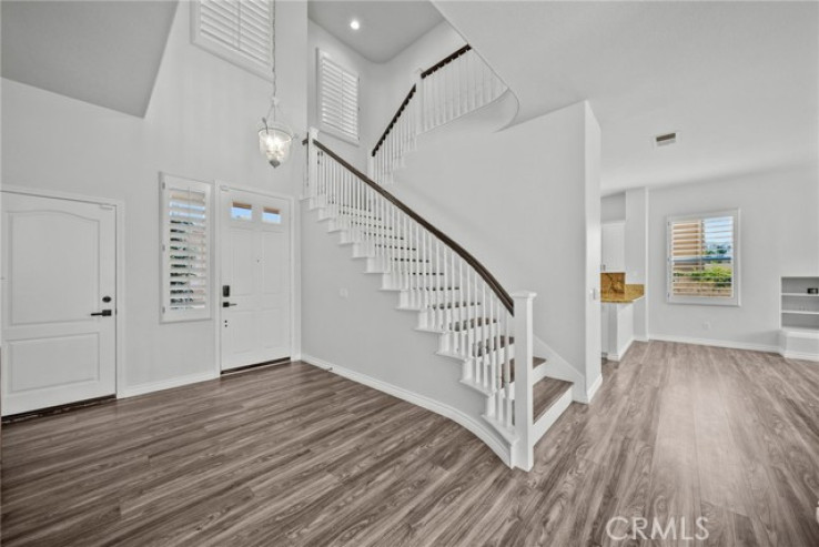 4 Bed Home for Sale in Saugus, California