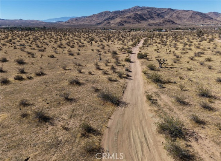 Land in Apple Valley