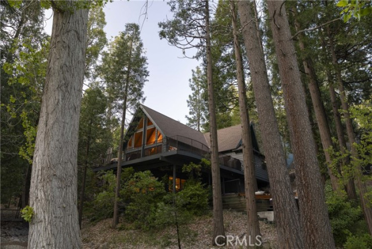 4 Bed Home for Sale in Lake Arrowhead, California