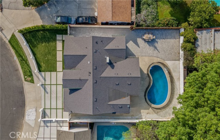 Residential Home in Valley Glen