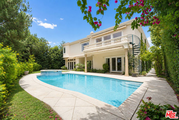 6 Bed Home for Sale in Los Angeles, California