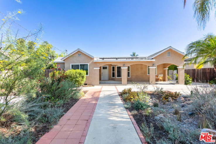 4 Bed Home for Sale in Los Angeles, California
