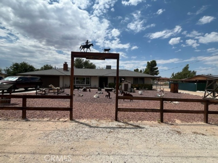 4 Bed Home for Sale in Apple Valley, California