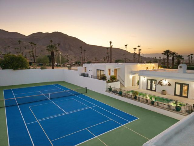 6 Bed Home for Sale in Palm Desert, California