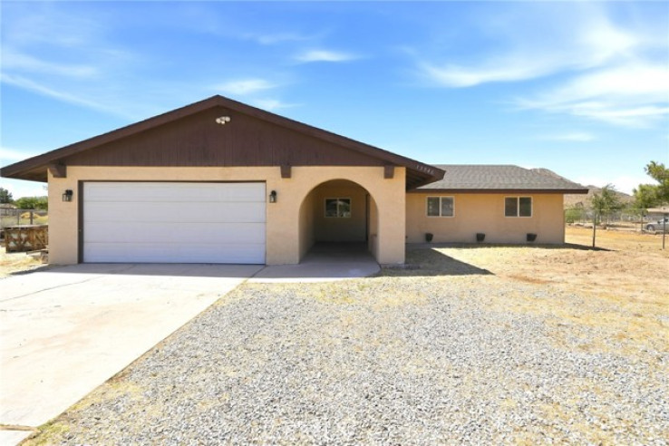 3 Bed Home for Sale in Apple Valley, California