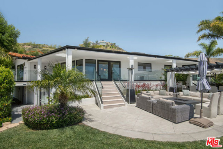 3 Bed Home for Sale in Malibu, California