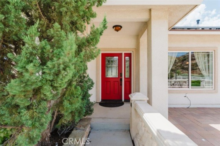 3 Bed Home for Sale in Leona Valley, California