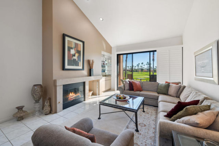 2 Bed Home for Sale in Palm Desert, California