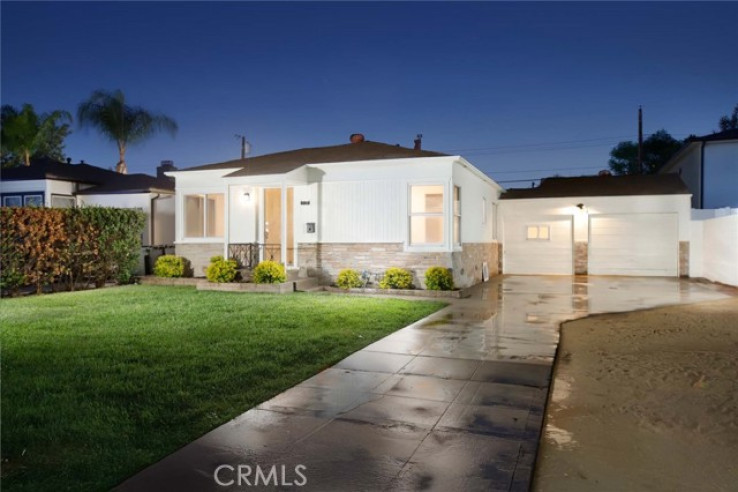 3 Bed Home for Sale in Burbank, California