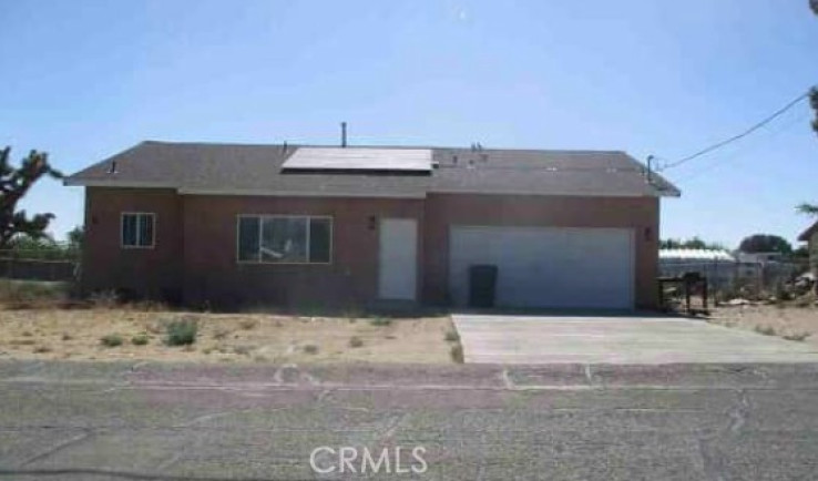 3 Bed Home for Sale in Palmdale, California