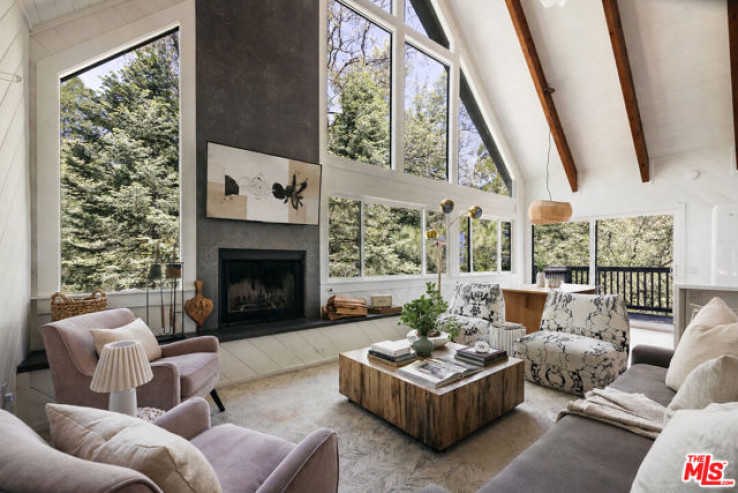 Residential Home in Arrowhead Woods