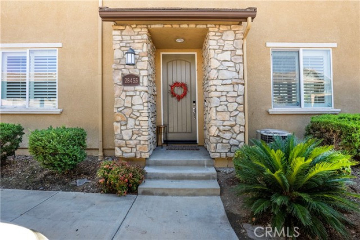 2 Bed Home for Sale in Saugus, California