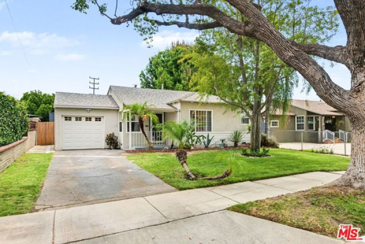 3 Bed Home for Sale in Burbank, California
