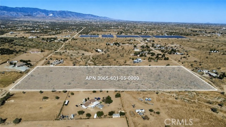 Land in Phelan
