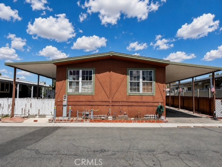 3 Bed Home for Sale in Canyon Country, California