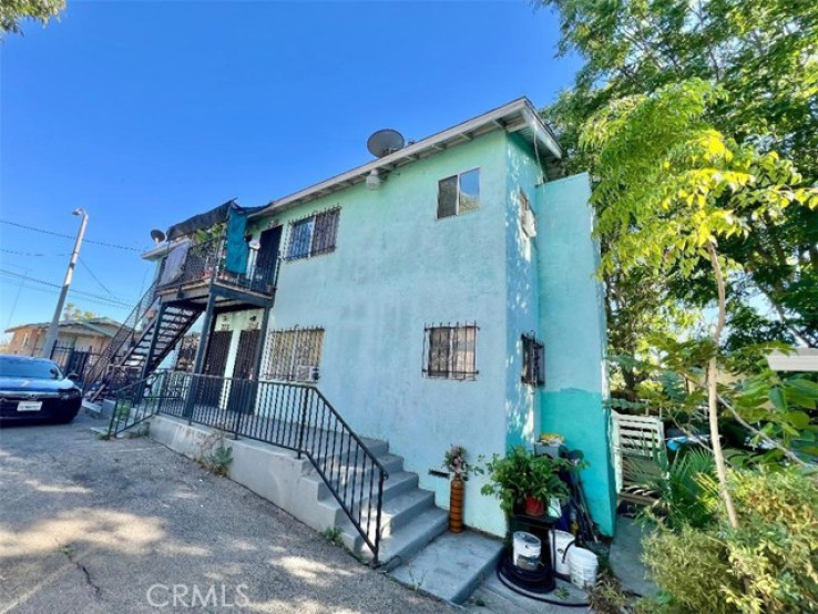  Income Home for Sale in Los Angeles, California