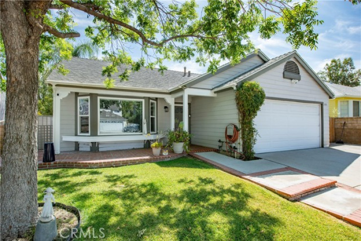 3 Bed Home for Sale in Castaic, California