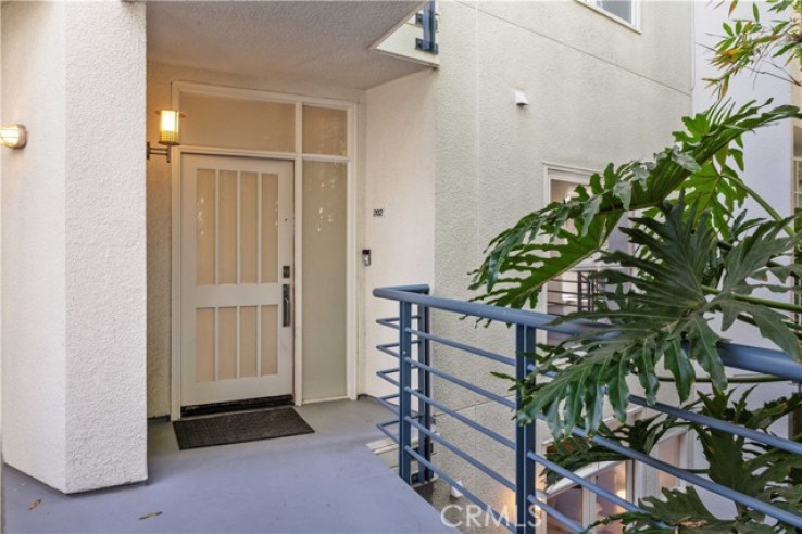 2 Bed Home for Sale in Santa Monica, California