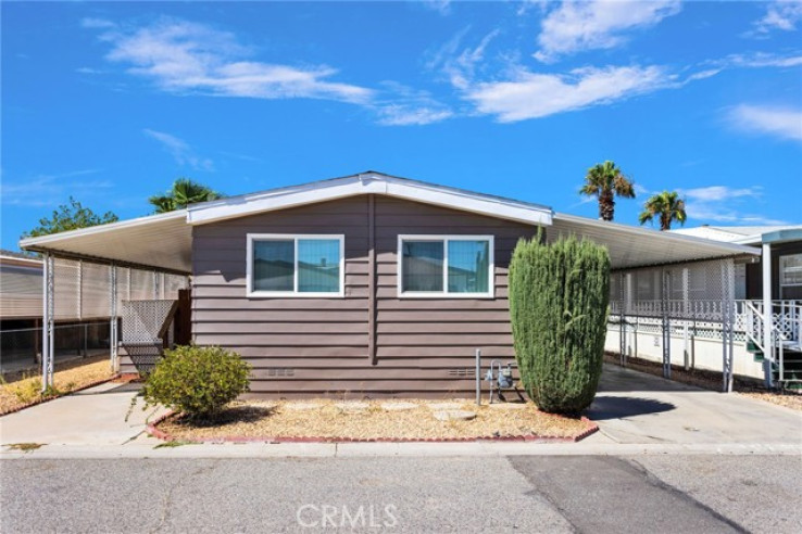 Residential Home in Victorville