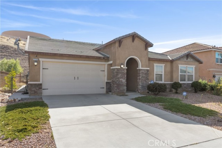 4 Bed Home for Sale in Palmdale, California
