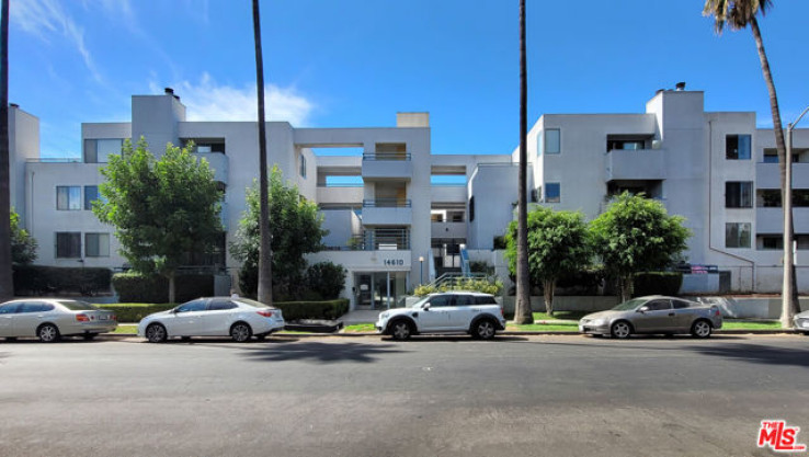 Residential Home in Van Nuys
