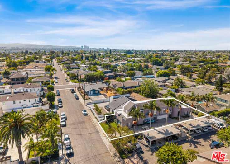  Income Home for Sale in Costa Mesa, California