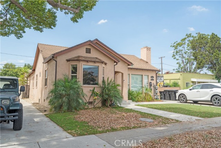 Residential Income in Burbank
