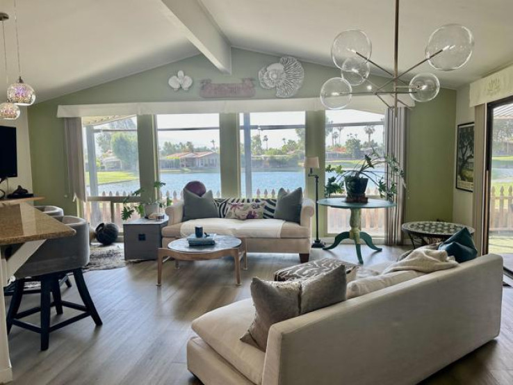 2 Bed Home for Sale in Palm Desert, California