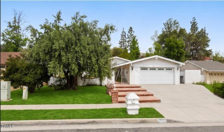 Residential Home in Agoura