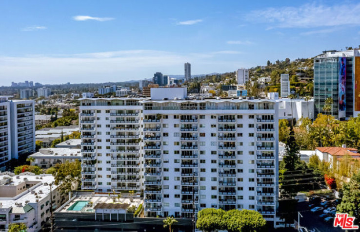 1 Bed Home for Sale in West Hollywood, California