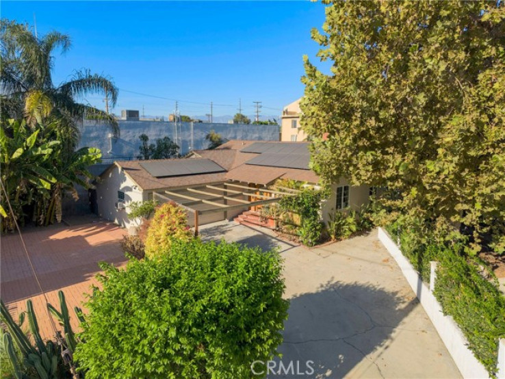 3 Bed Home for Sale in Van Nuys, California