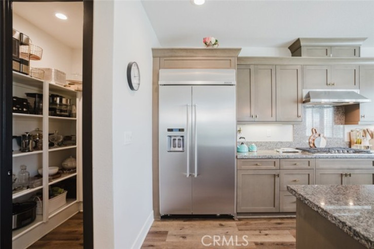 5 Bed Home for Sale in Saugus, California