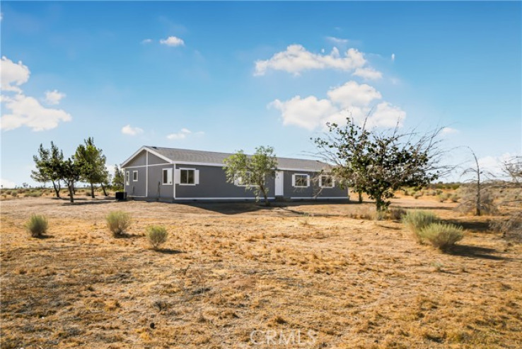 Residential Home in Phelan