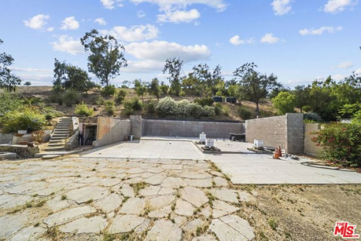 Land for Sale in Malibu, California