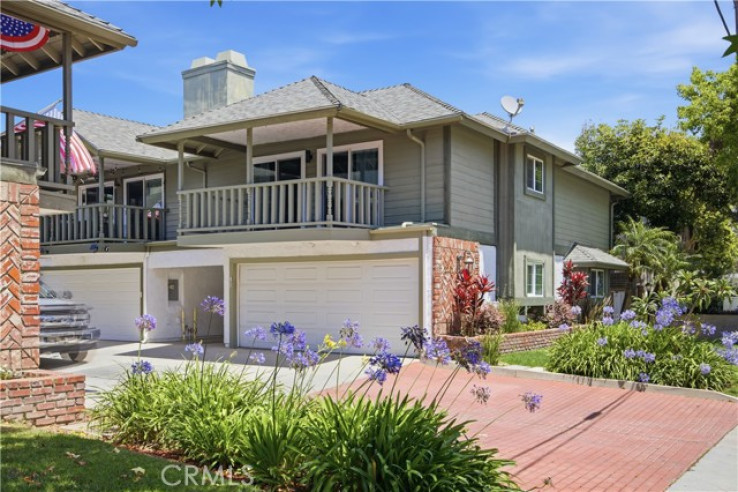 3 Bed Home for Sale in Costa Mesa, California