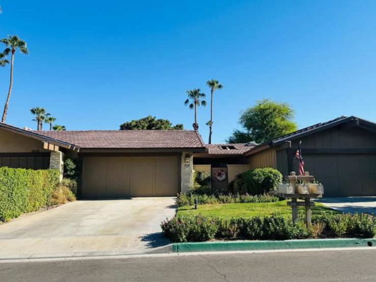 2 Bed Home for Sale in Palm Desert, California