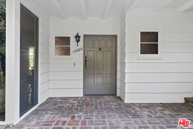 3 Bed Home for Sale in Los Angeles, California